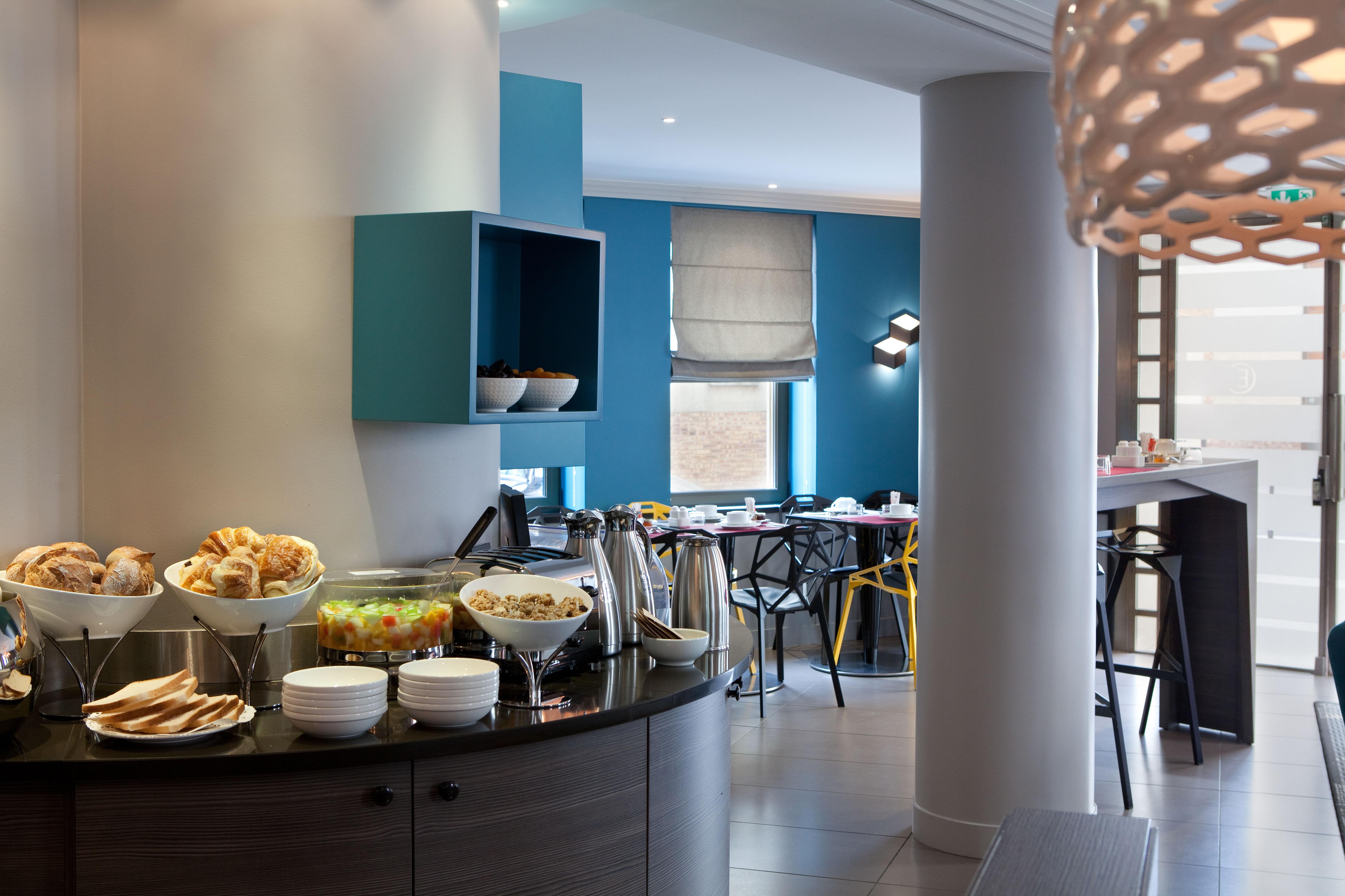 Hotel Eiffel Capitol Paris Ngoại thất bức ảnh